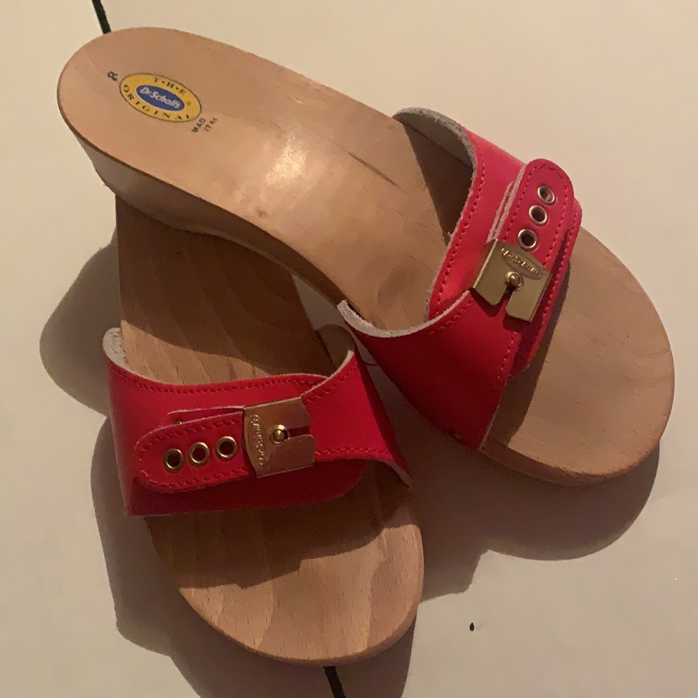 Dr Scholls Wood Red Leather slip-on adjustable strap Sandals Italy clogs sz 8